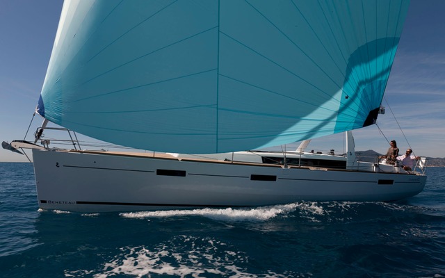 40129_2013_beneteau_Oceanis_Oceanis_45