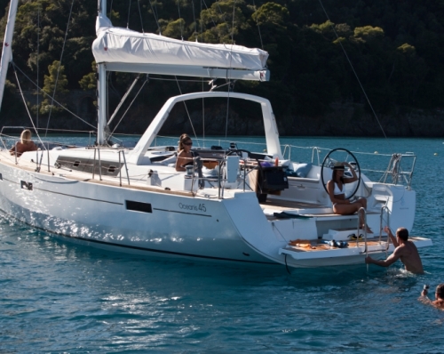 OCEANIS45_0584-500x398